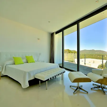 Modern With Vast Terracing