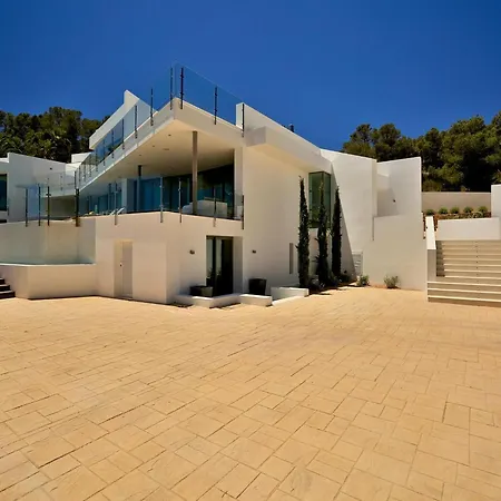 וילה Modern With Vast Terracing